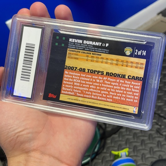 Kevin Durant Rookie Card (rare graded 10/10) - Picture 2 of 2